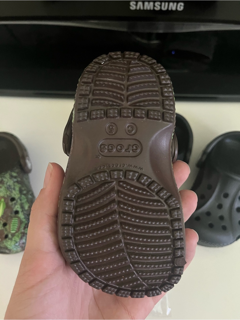 Crocs - Picture 2 of 3